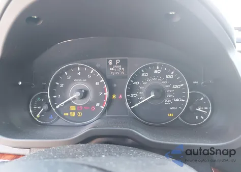 2011 Subaru Outback 2.5I Limited из США, поврежденный, VIN 4S4BRBLC0B3343551